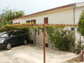 Family friendly seaside apartments Prizba, Korcula - 14597